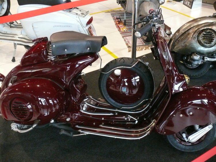 2019-alpencustomshow_P1190957-k.jpg (image/jpeg)